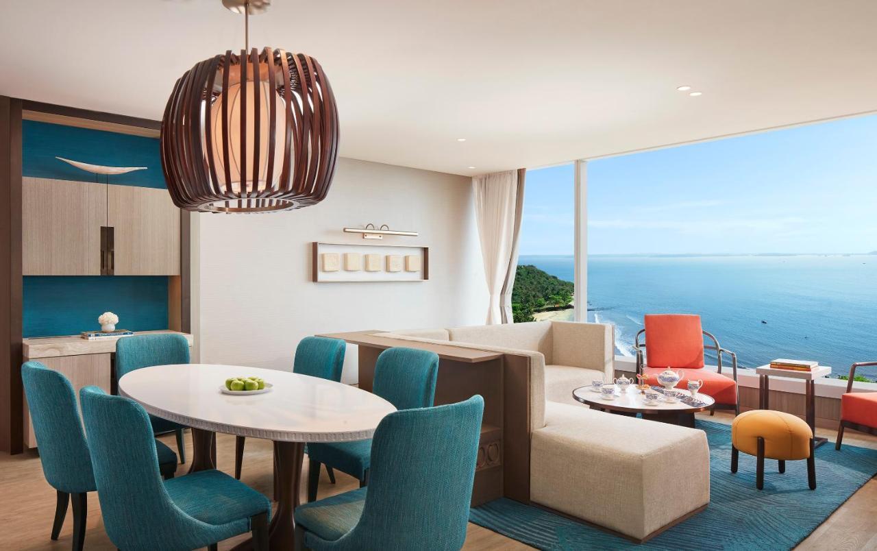 Taj Cidade De Goa Horizon, Goa 파나지 외부 사진 A suite at the InterContinental